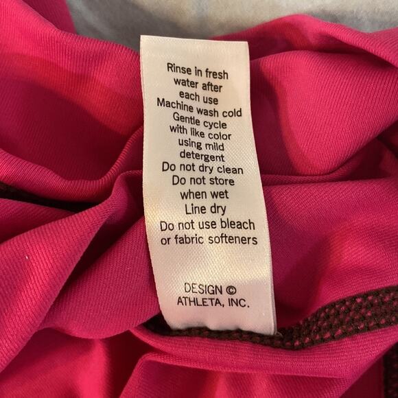 Athleta Swim Summer Shade Rashguard Tee Magenta Pink Size Medium - Picture 5 of 7